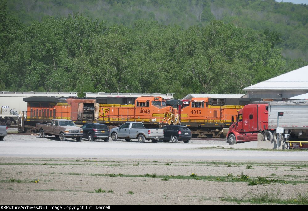 BNSF 4048, 4016